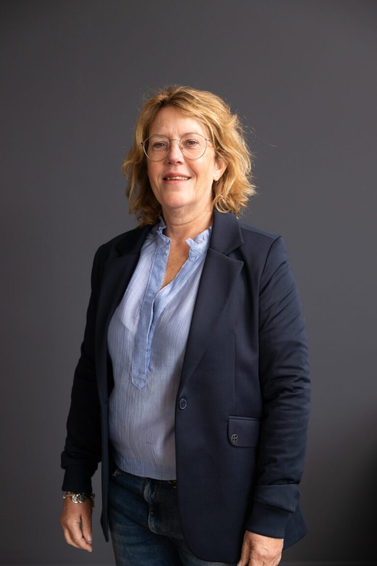 Commercieel medewerkster Jackie Riether