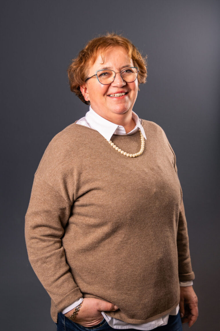 Register Taxateur & Juriste Kirsten Utens – Oostdam