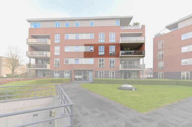 Karel van Egmondstraat 142