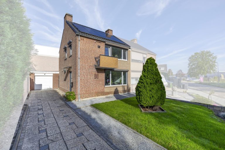 Nassaustraat 1
