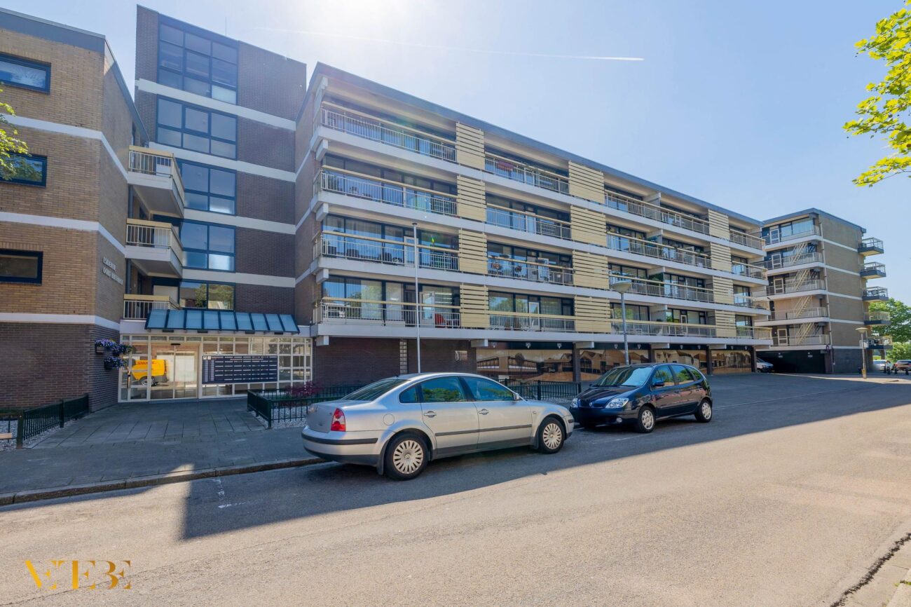 Noord Buitensingel 81