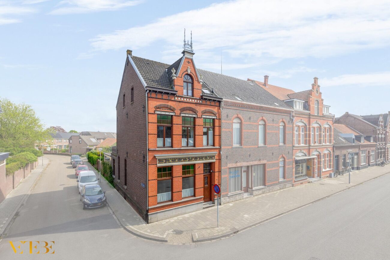 Spoorstraat 27