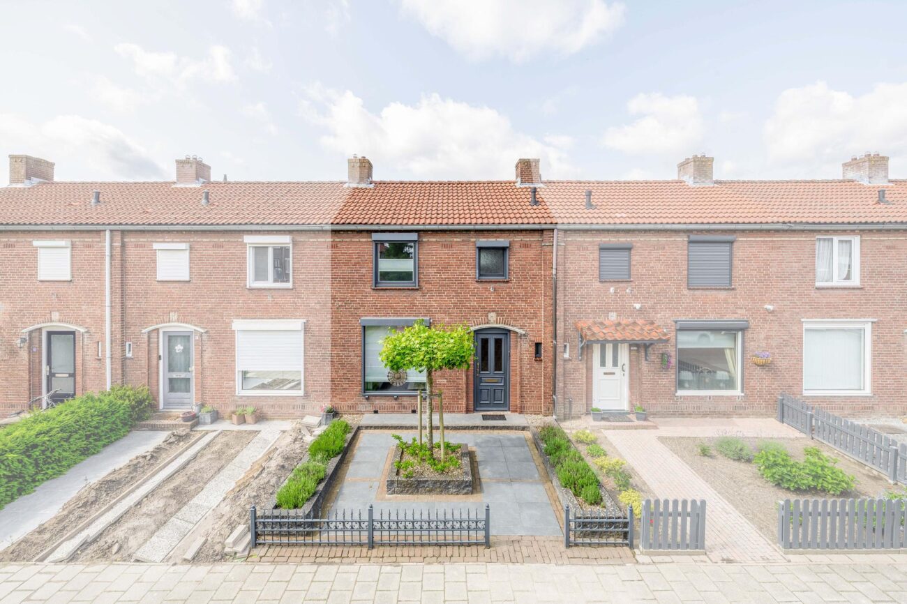 van Kleefstraat 8